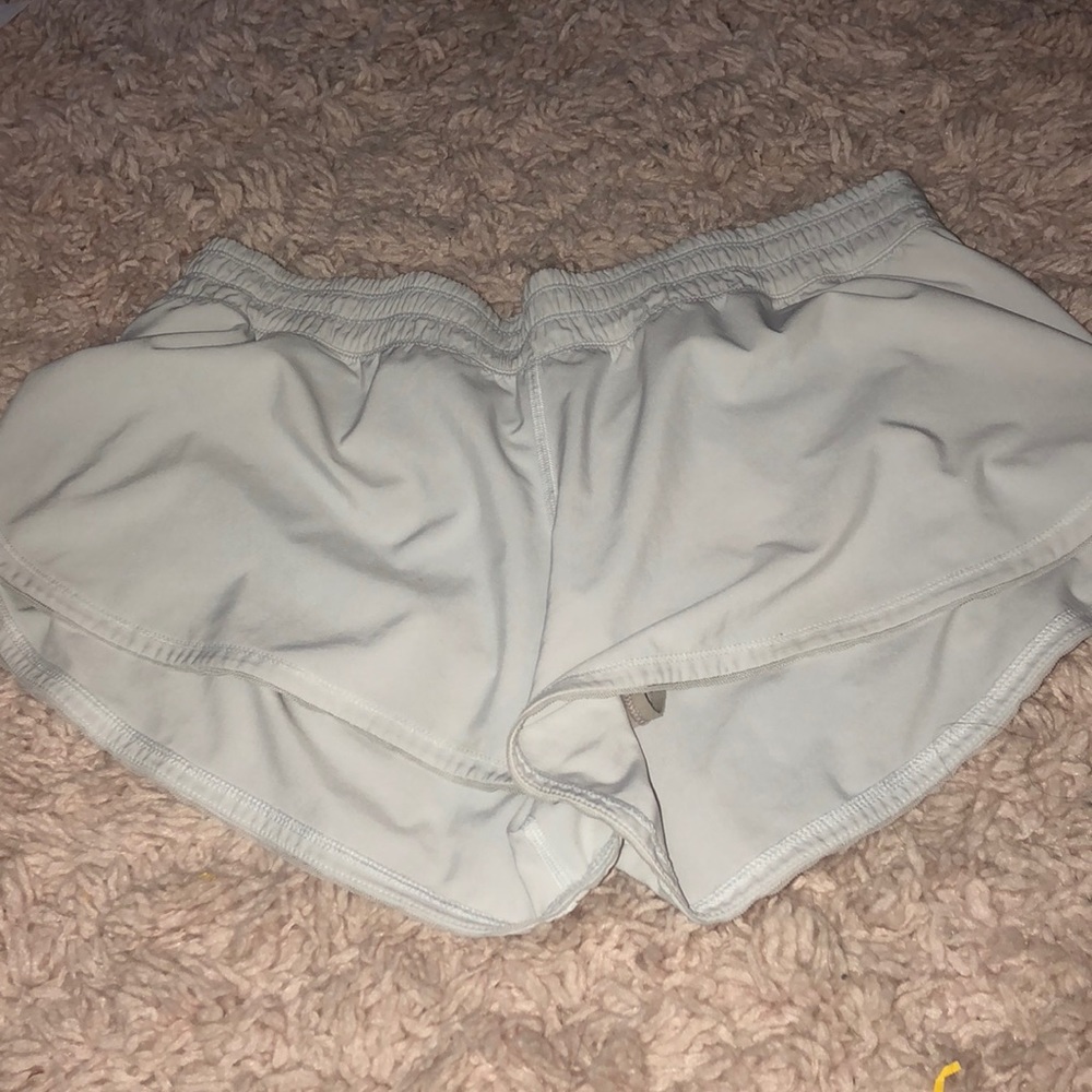 lululemon shorts!!